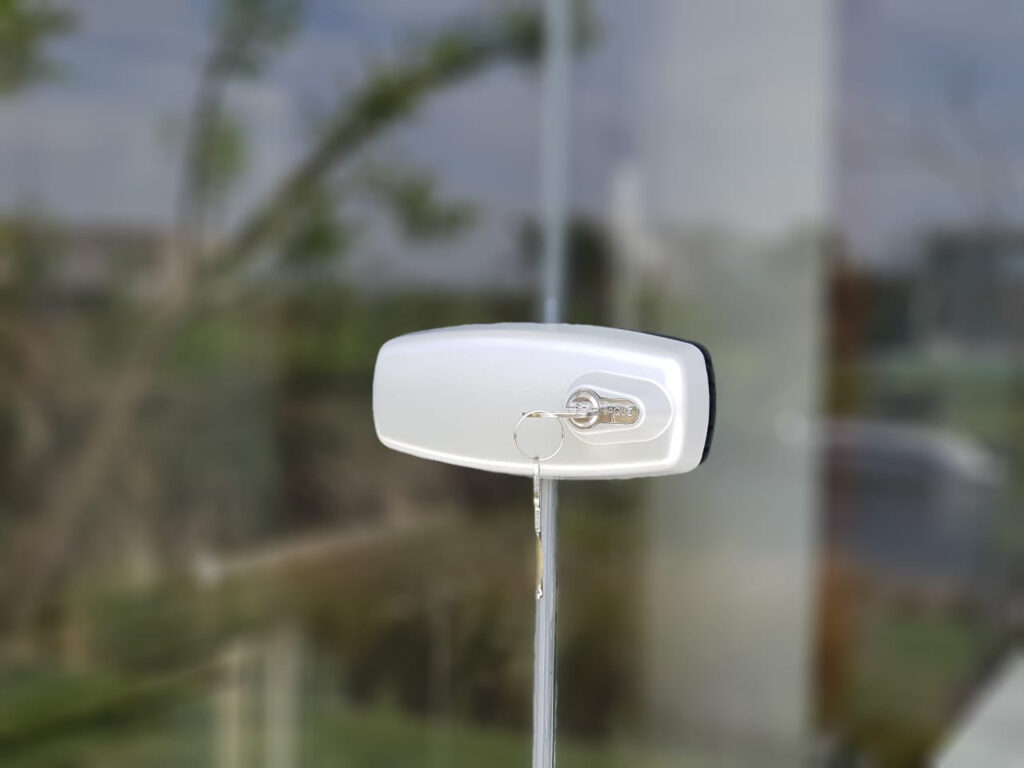 T180 CERROJO FLOTANTE